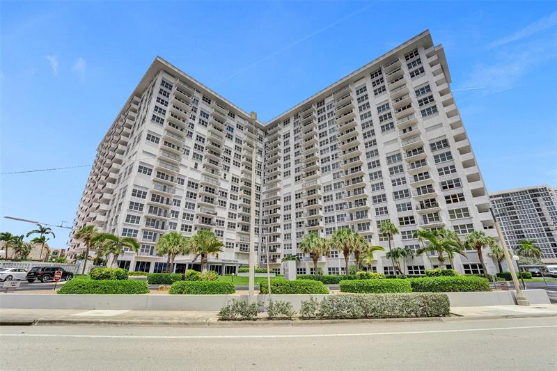 Image 4 of 94 For 405 Ocean Blvd  623