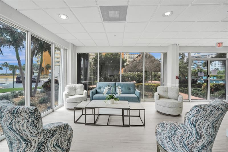 Image 64 of 94 For 405 Ocean Blvd  623