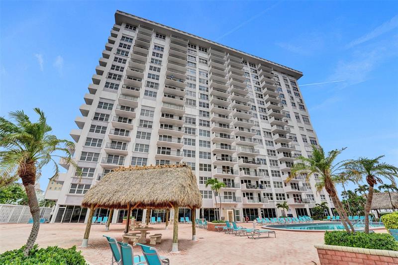 Image 80 of 94 For 405 Ocean Blvd  623