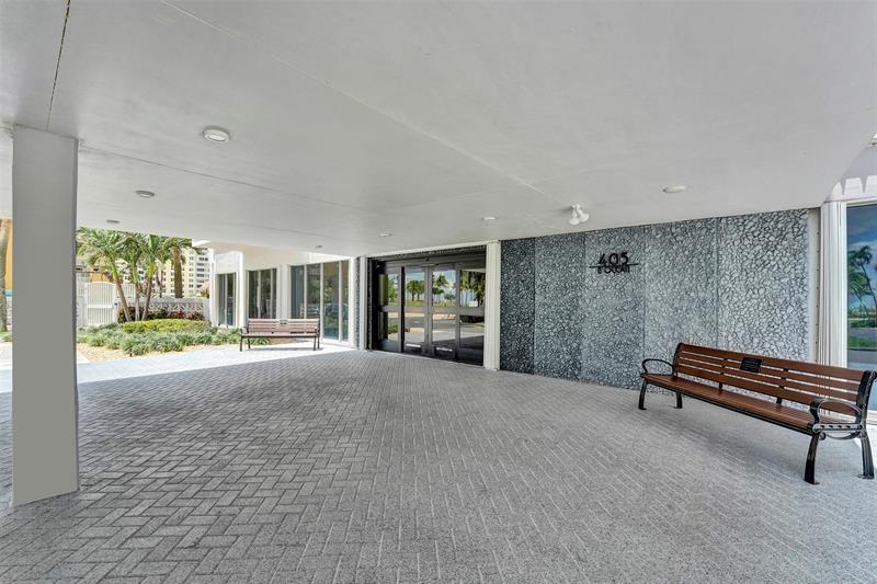 Image 89 of 94 For 405 Ocean Blvd  623