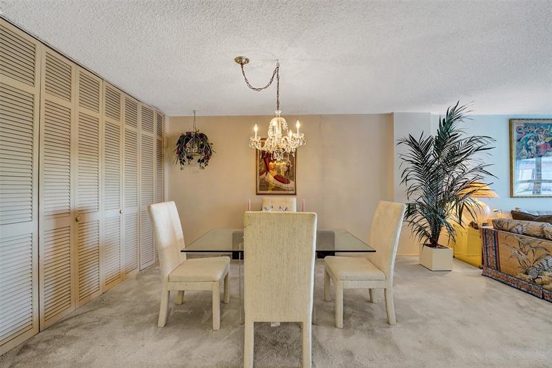 Image 9 of 94 For 405 Ocean Blvd  623