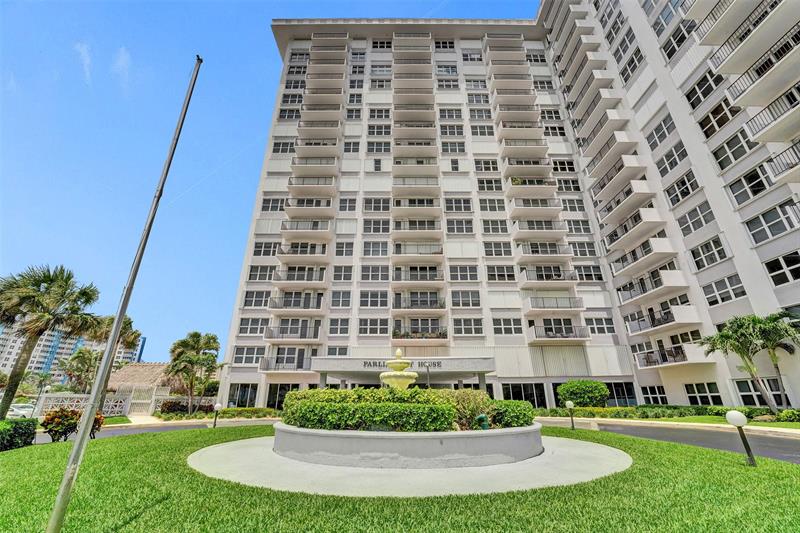 Image 91 of 94 For 405 Ocean Blvd  623