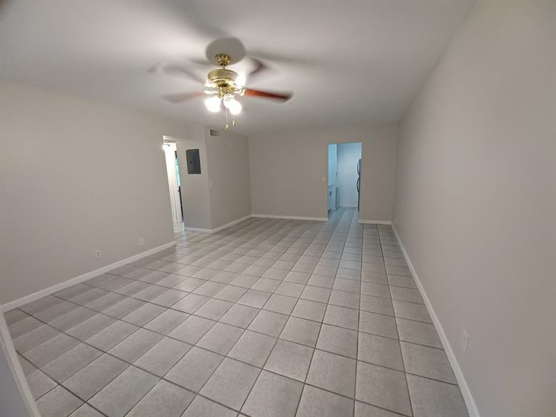 Image 2 of 14 For 10036 Twin Lakes Dr  37f
