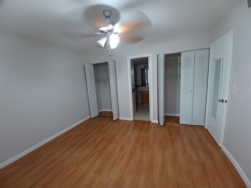 Image 7 of 14 For 10036 Twin Lakes Dr  37f