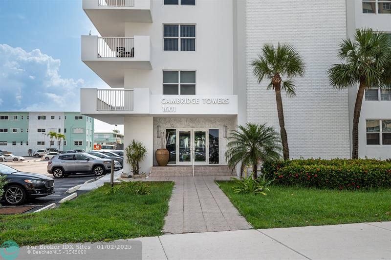 Details for 1601 Ocean Dr  504, Hollywood, FL 33019