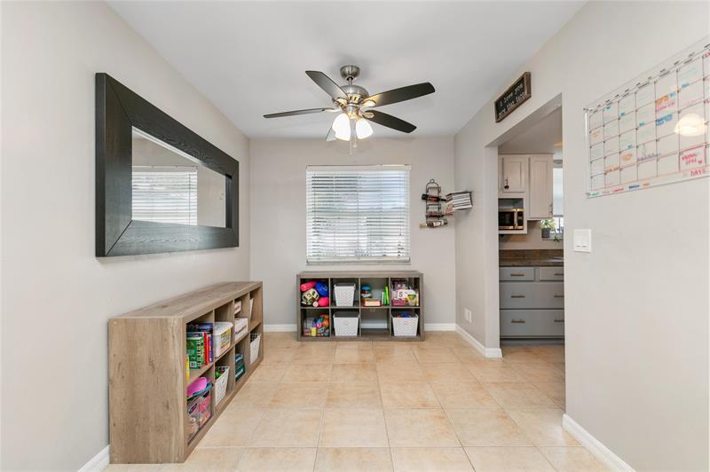 Image 13 of 42 For 3261 6th Ave