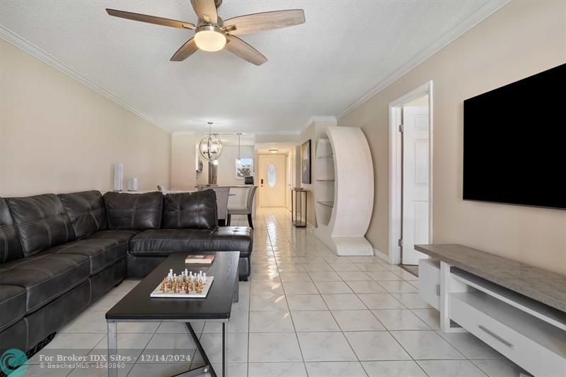 Image 9 of 33 For 2097 Ocean Dr  403