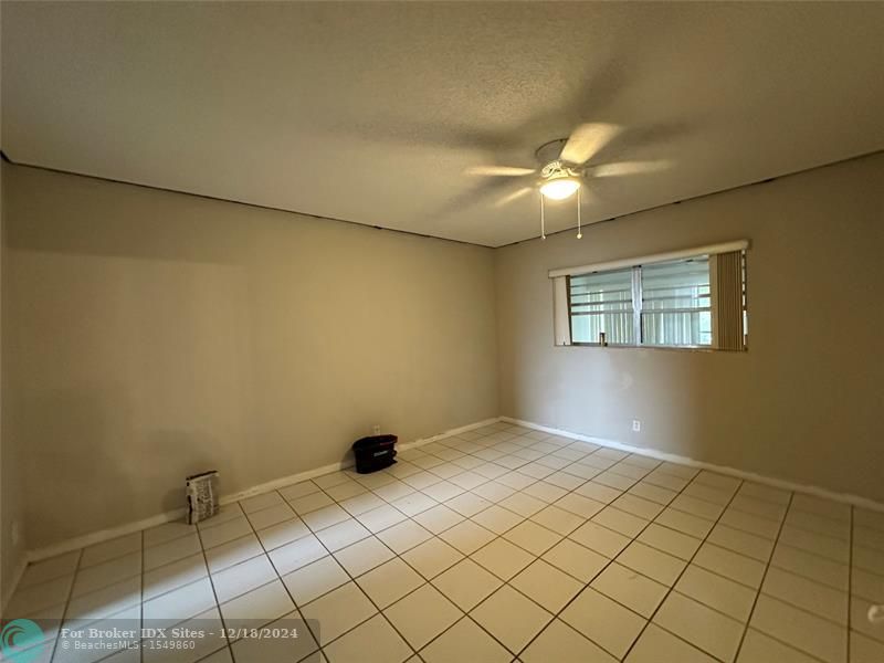 Image 10 of 13 For 5061 Oakland Park Blvd  307