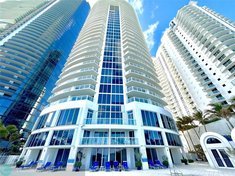 Details for 18671 Collins Ave  903, Sunny Isles Beach, FL 33160