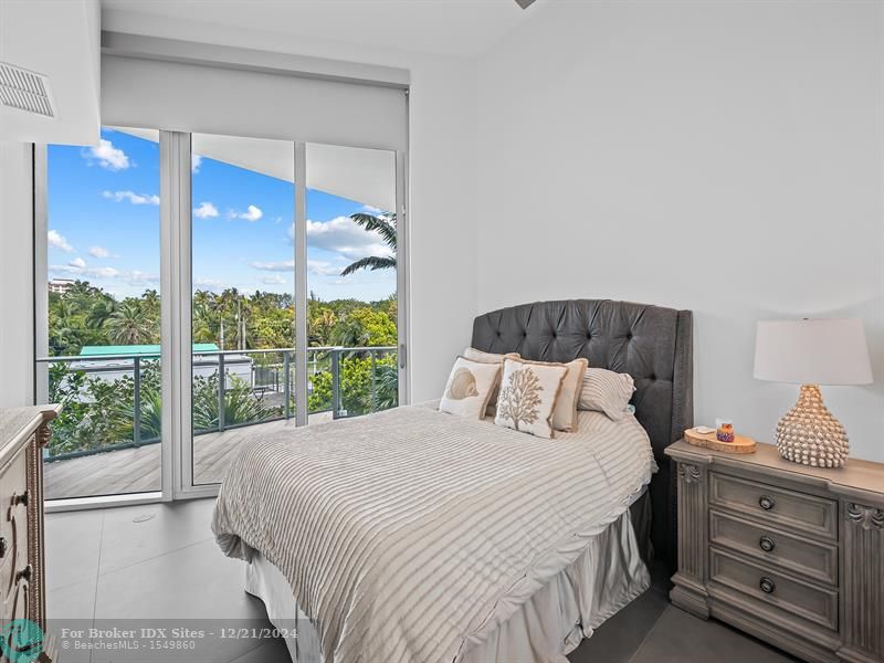 Image 27 of 53 For 701 Fort Lauderdale Beach Boulevar  Th1