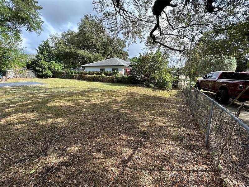 Image 10 of 11 For 168 Terrace  