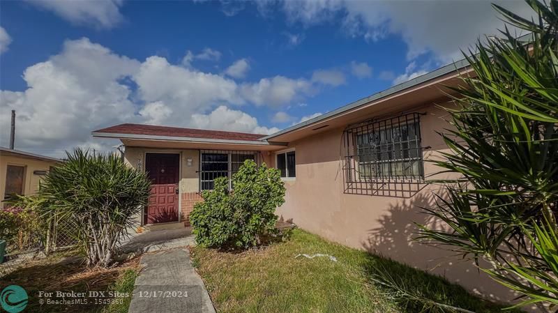 Details for 7067 22nd St, Miami, FL 33155