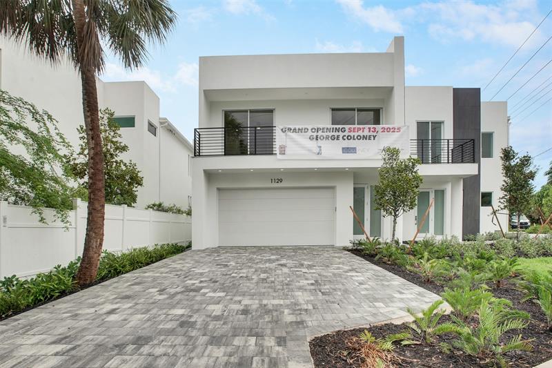 Image 11 of 22 For 1129 18 Court  1129