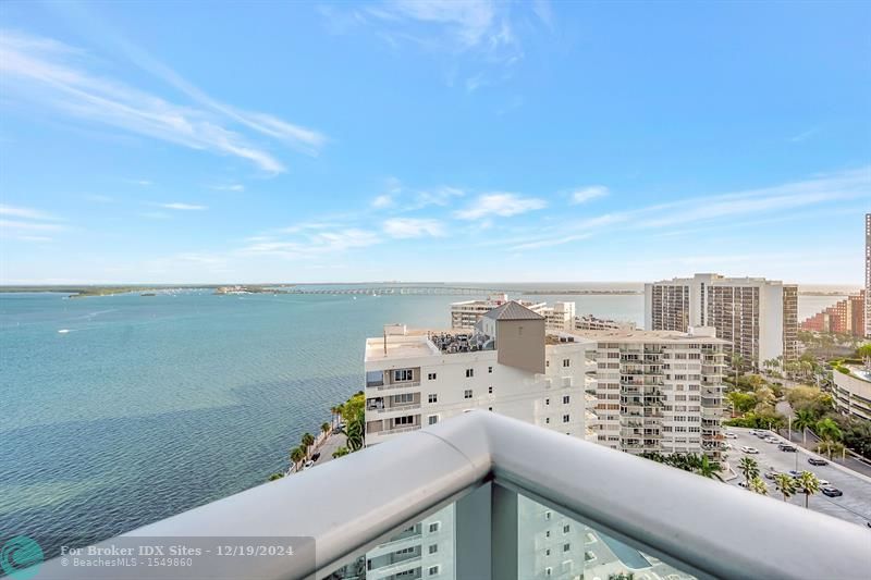 Image 12 of 71 For 1331 Brickell Bay Dr  1908