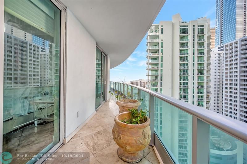 Image 34 of 71 For 1331 Brickell Bay Dr  1908