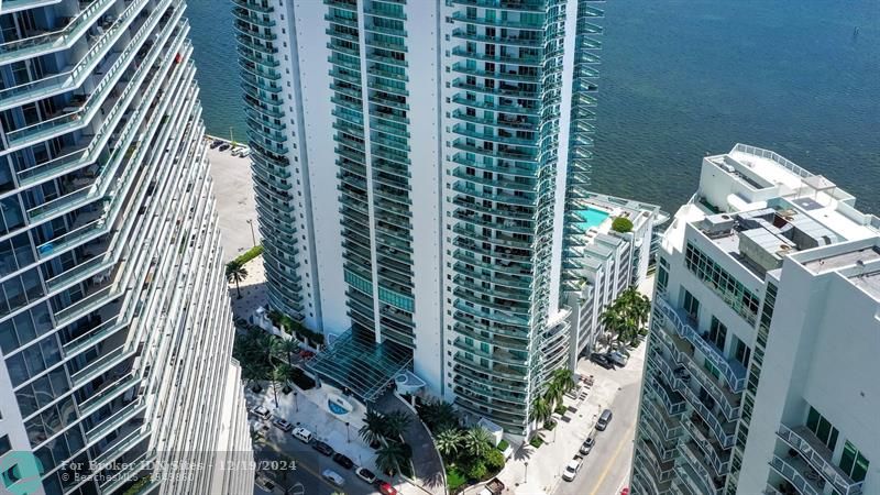 Image 64 of 71 For 1331 Brickell Bay Dr  1908