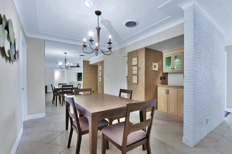 Image 17 of 29 For 2030 31st Ct