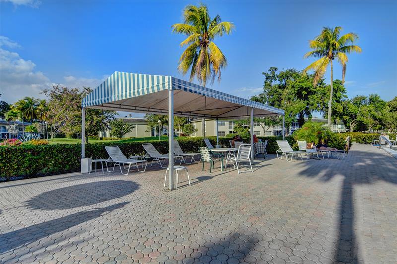 Image 45 of 52 For 4301 Martinique Cir  C3