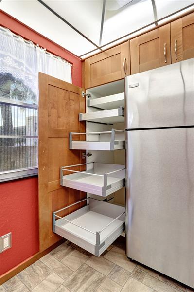 Image 8 of 52 For 4301 Martinique Cir  C3