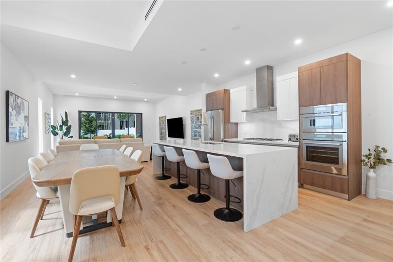 Image 4 of 53 For 808 12th Street  808