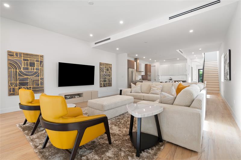 Image 6 of 53 For 808 12th Street  808
