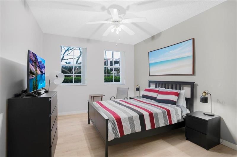 Image 15 of 30 For 3165 184th St  6105