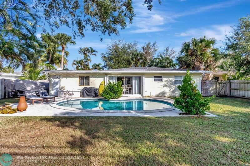 Details for 121 6th Ter  , Boca Raton, FL 33486