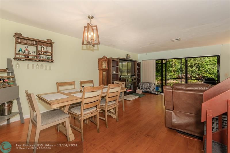 Image 15 of 40 For 3769 Carambola Cir. N.