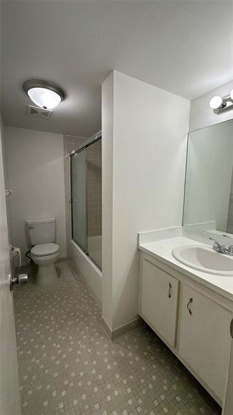 Image 12 of 21 For 745 1st Way  97