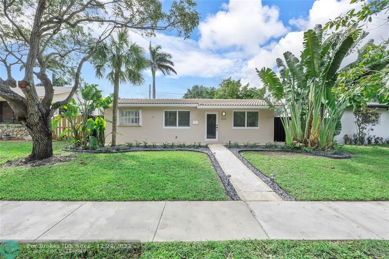 Details for 828 Johnson St, Hollywood, FL 33019