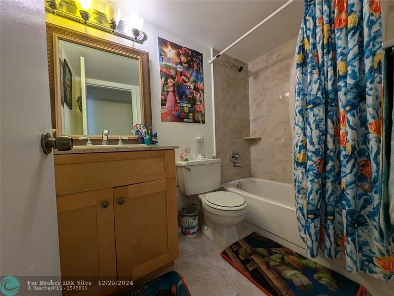 Image 10 of 26 For 6075 Sabal Palm Blvd  204