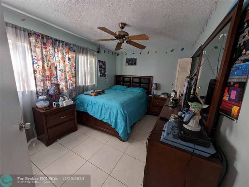 Image 16 of 26 For 6075 Sabal Palm Blvd  204