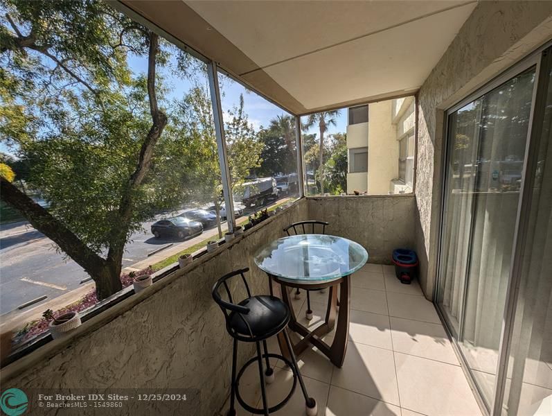 Image 18 of 26 For 6075 Sabal Palm Blvd  204