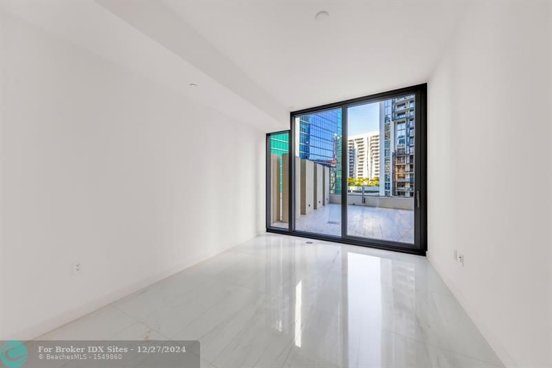 Image 5 of 9 For 300 Biscayne Boulevard Way  1509