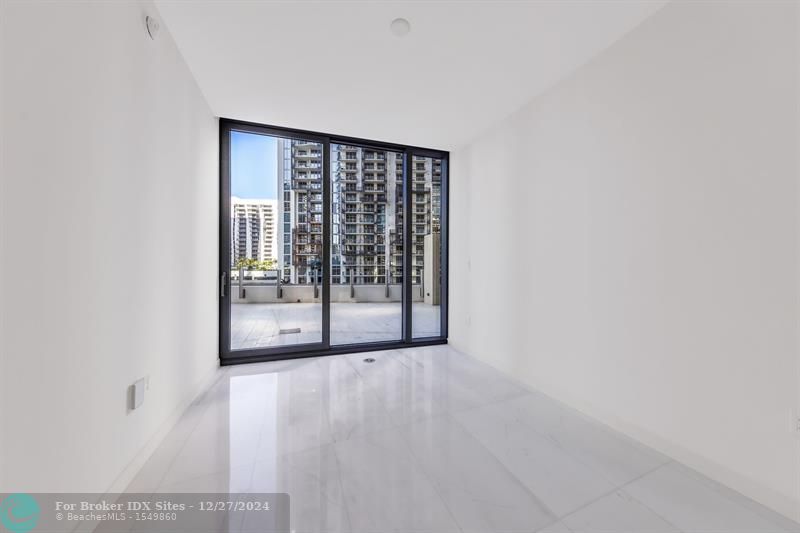 Image 6 of 9 For 300 Biscayne Boulevard Way  1509