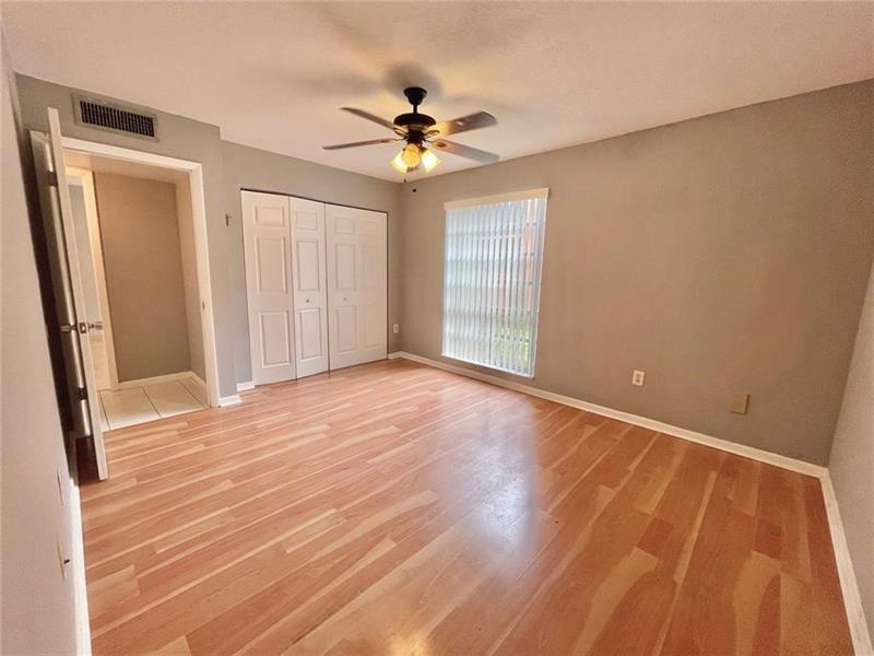 Image 6 of 9 For 7120 Fairway Dr  L3