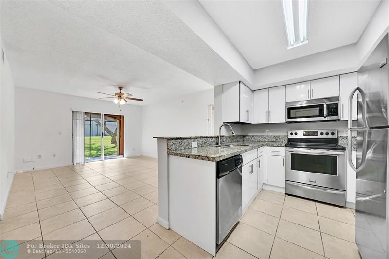 Details for 5590 61st St  806, Coconut Creek, FL 33073