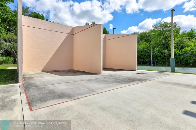 Image 37 of 72 For 3137 Carambola Cir  2369