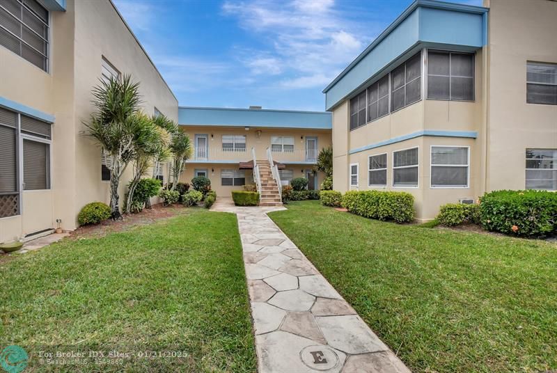 Details for 204 Burgundy  204, Delray Beach, FL 33484