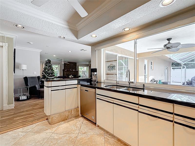 Image 15 of 44 For 4100 25th Ave