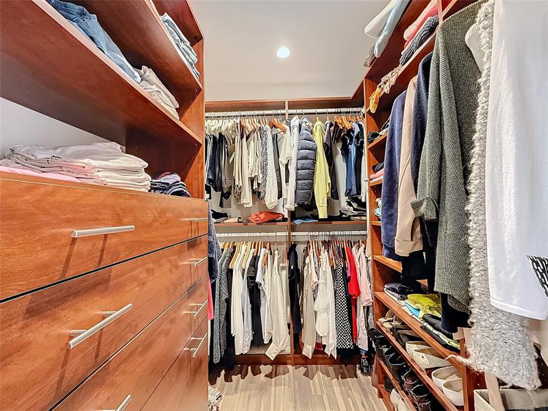 Image 31 of 44 For 4100 25th Ave