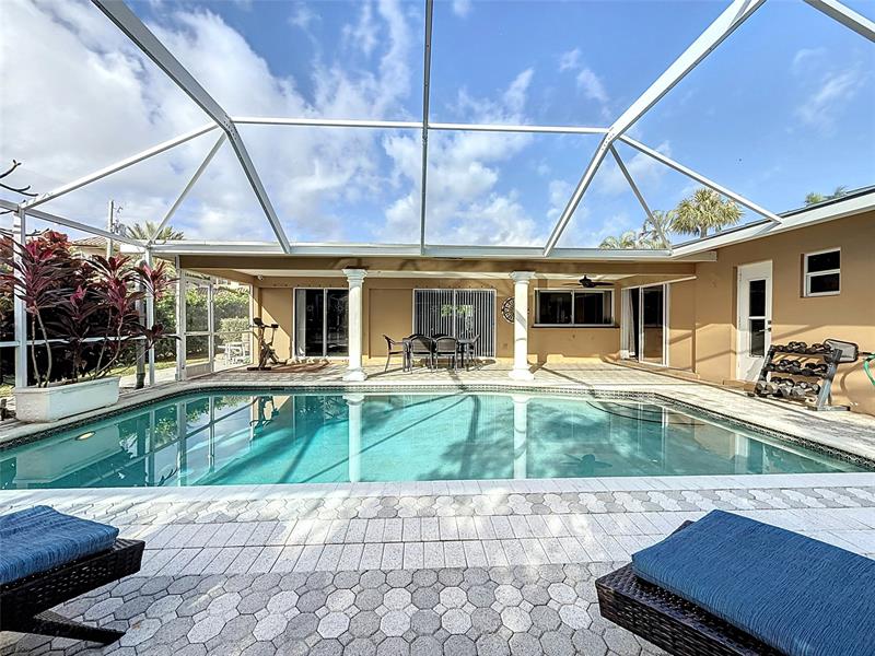 Image 6 of 44 For 4100 25th Ave