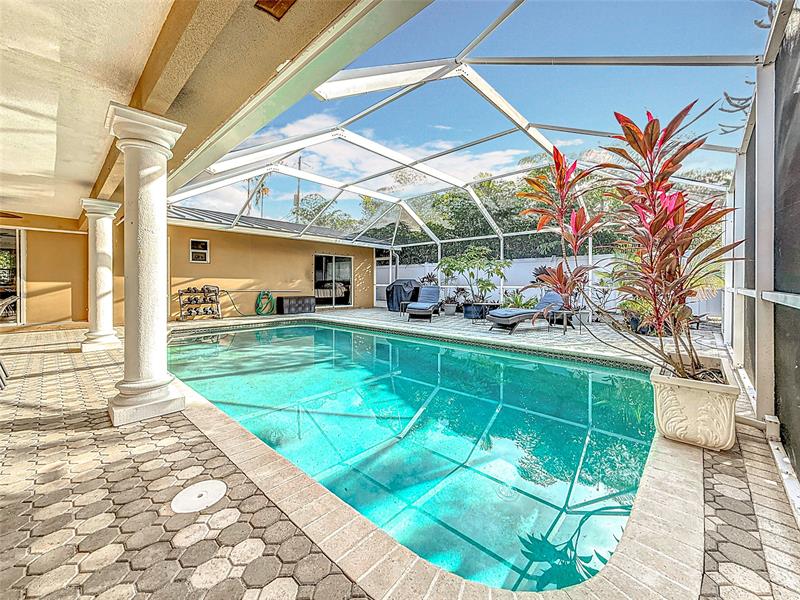 Image 7 of 44 For 4100 25th Ave