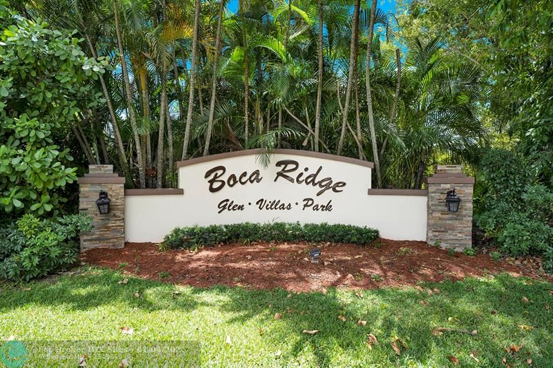 Image 4 of 43 For 9286 Sabal Ridge Cir  D