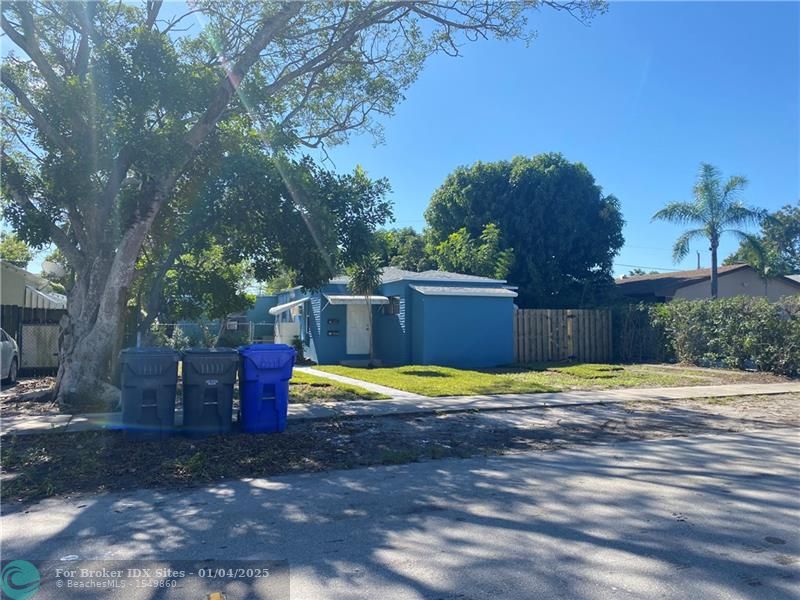 Details for 1906 Mckinley St, Hollywood, FL 33021