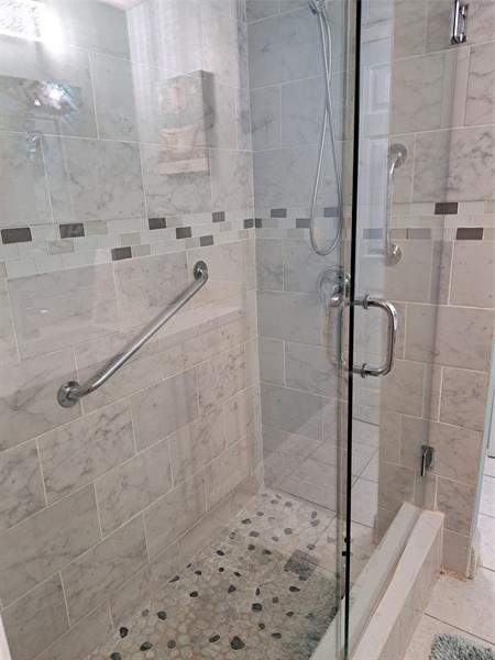 Image 4 of 19 For 6541 Boulevard Of Champions  6541