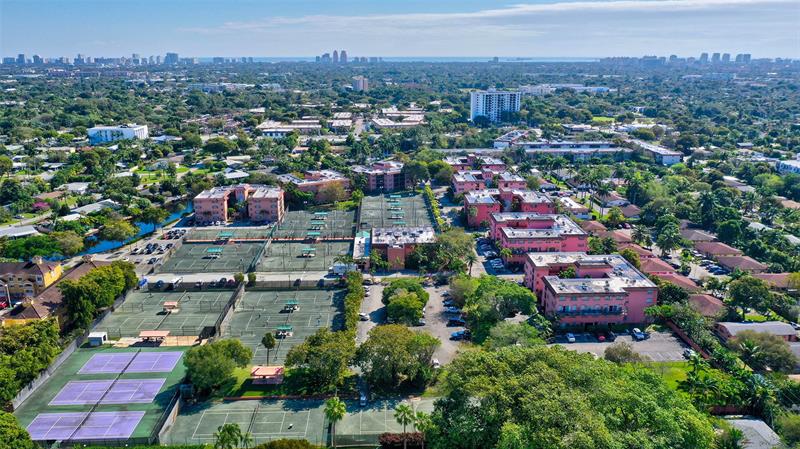 Image 46 of 46 For 610 Tennis Club Dr  401