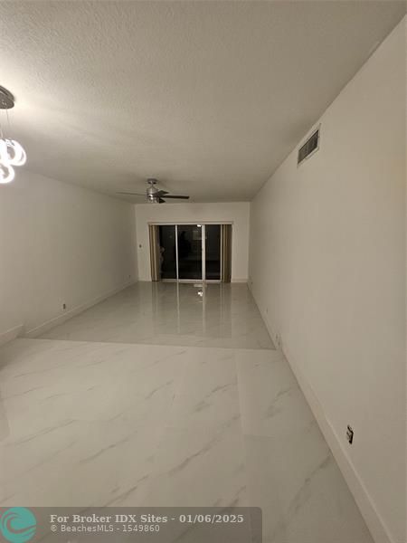 Image 4 of 7 For 2700 Coral Springs Dr  302