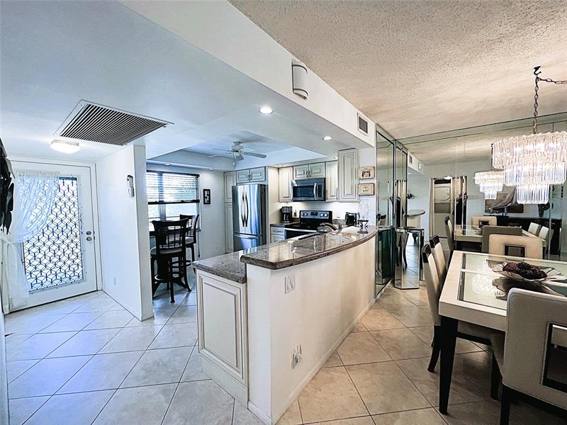 Image 38 of 51 For 3303 Aruba Way  D-3