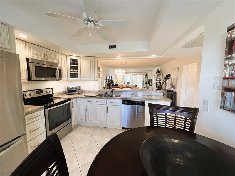 Image 4 of 51 For 3303 Aruba Way  D-3